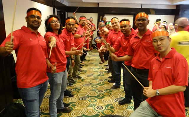 Corporate motor treasure hunt team building activity in Malaysia